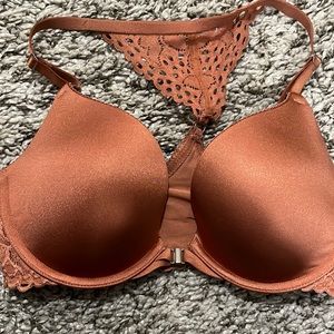 Clasp front racer back underwire bra